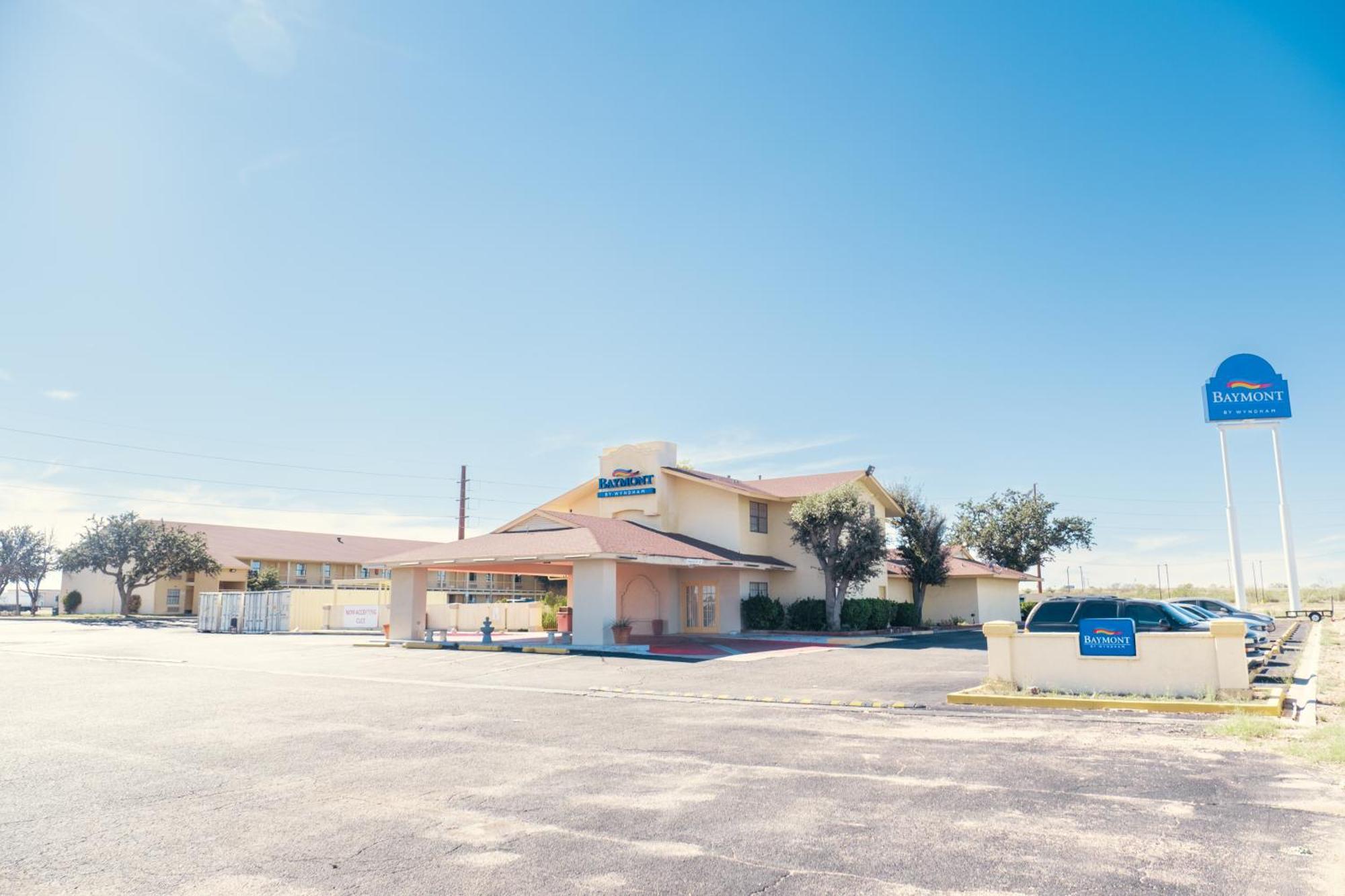 Hotel Baymont By Wyndham Fort Stockton Esterno foto