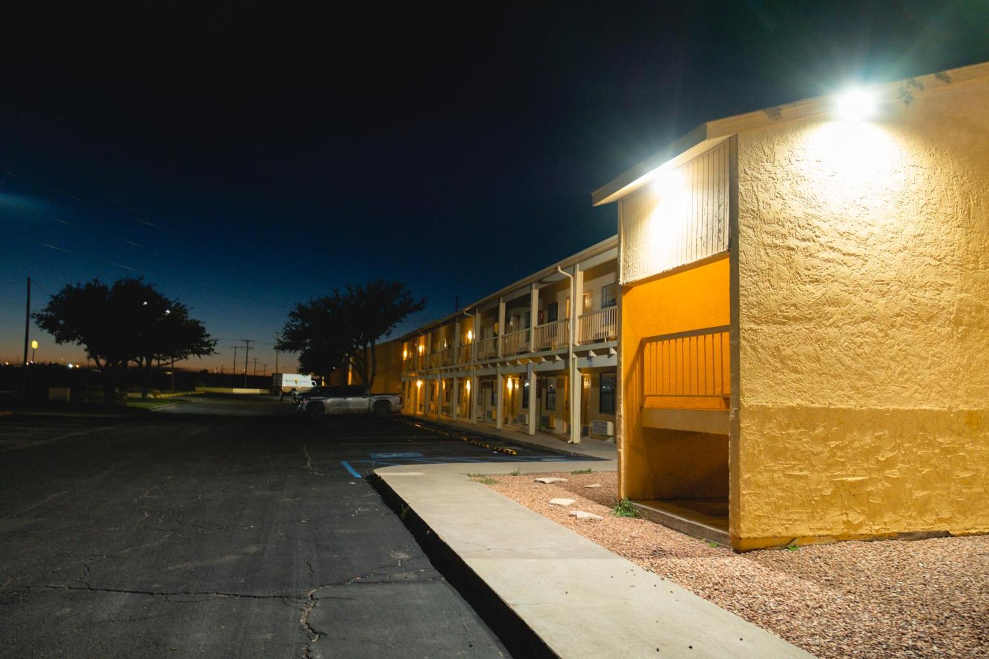Hotel Baymont By Wyndham Fort Stockton Esterno foto